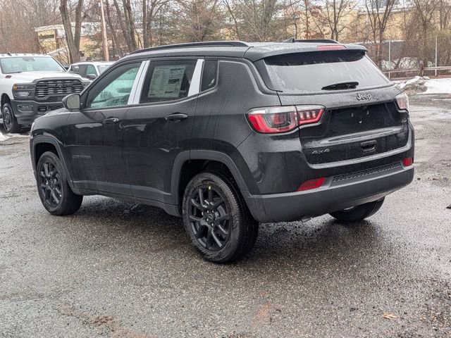 New 2026 Jeep Compass Latitude image 5