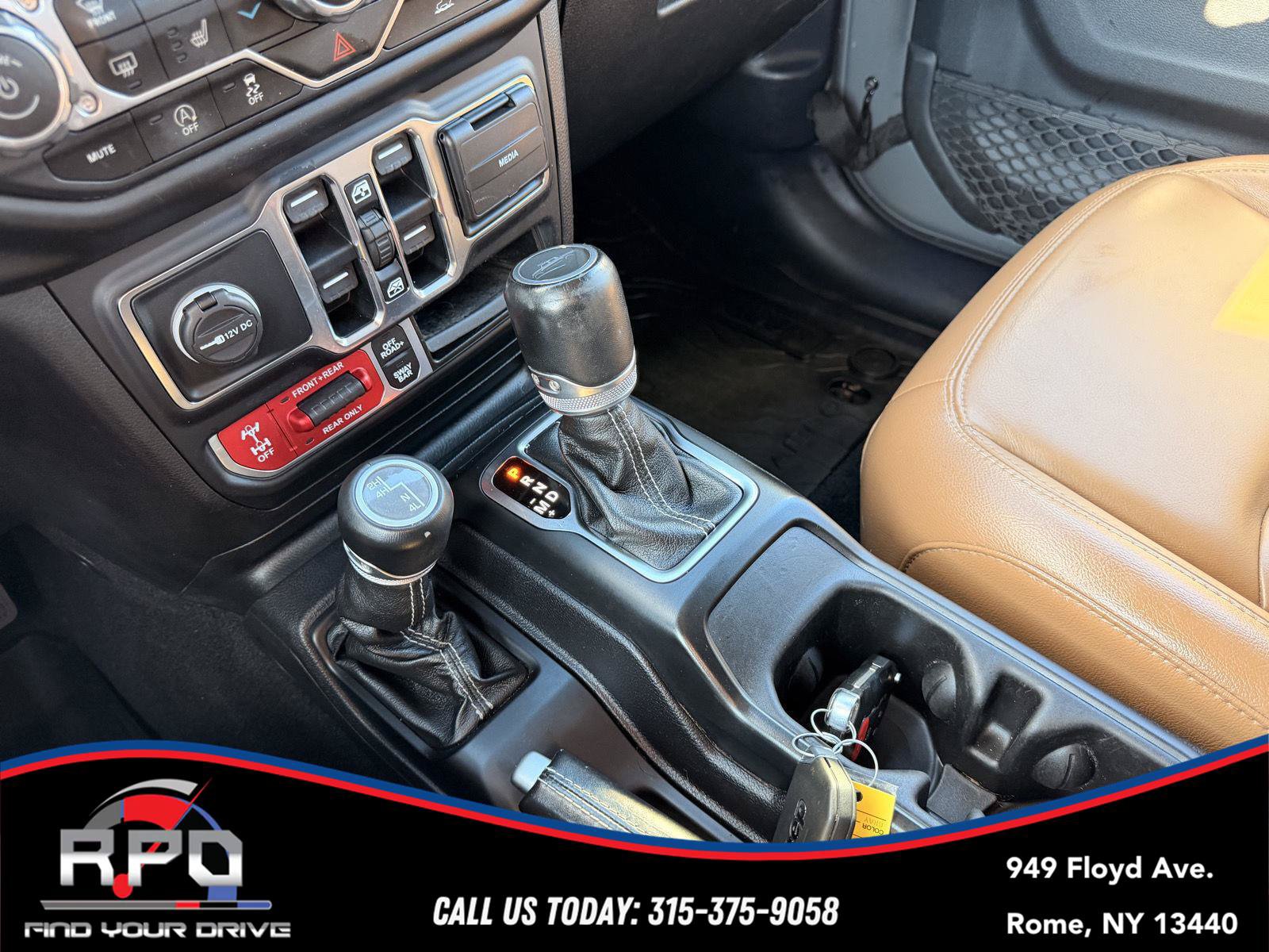 Used 2020 Jeep Gladiator Rubicon AWD/4WD image 26