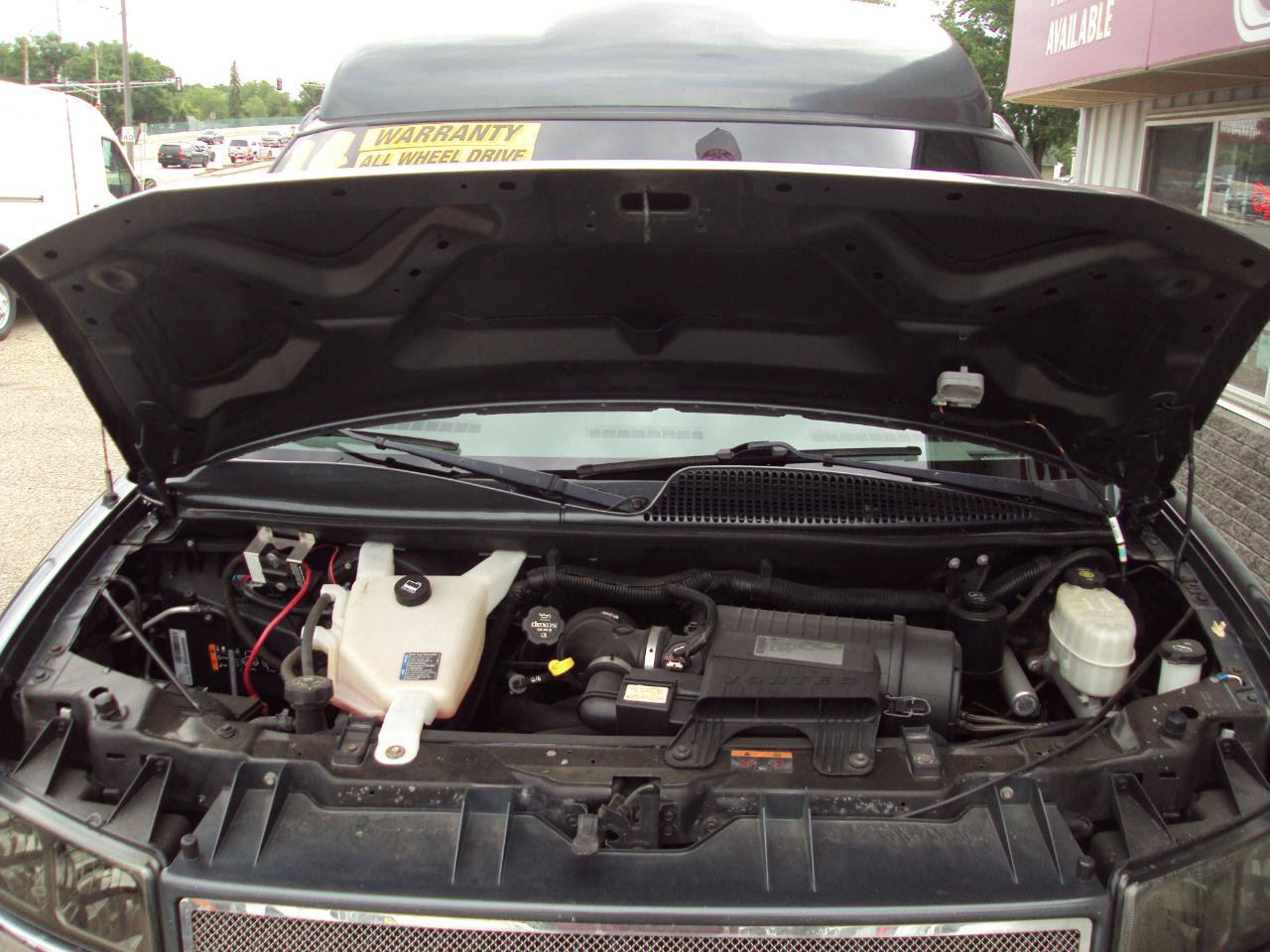 Used 2014 Chevrolet Express 1500 AWD image 39