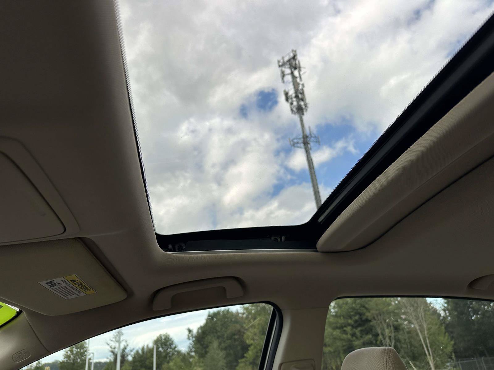 Used 2017 Honda Accord EX image 18