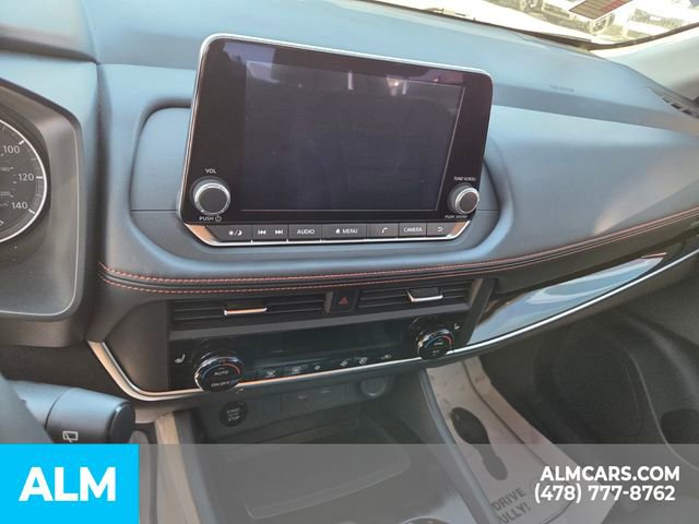 Used 2025 Nissan Rogue SV image 20