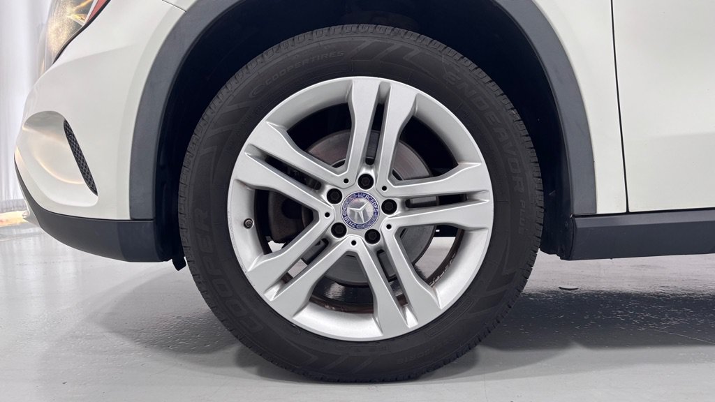 Used 2015 Mercedes-Benz GLA 250 4MATIC image 30