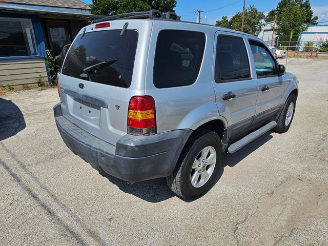 Used 2005 Ford Escape XLT FWD image 5