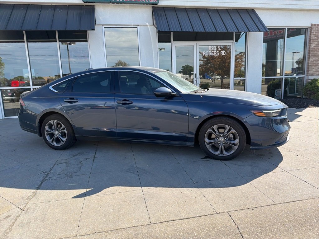 Used 2024 Honda Accord EX image 4