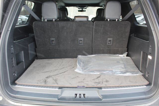 Used 2023 Lincoln Navigator L Black Label image 5