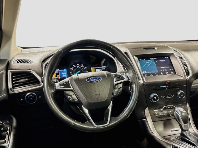 Used 2017 Ford Edge SEL w/ Equipment Group 201A AWD/4WD image 20