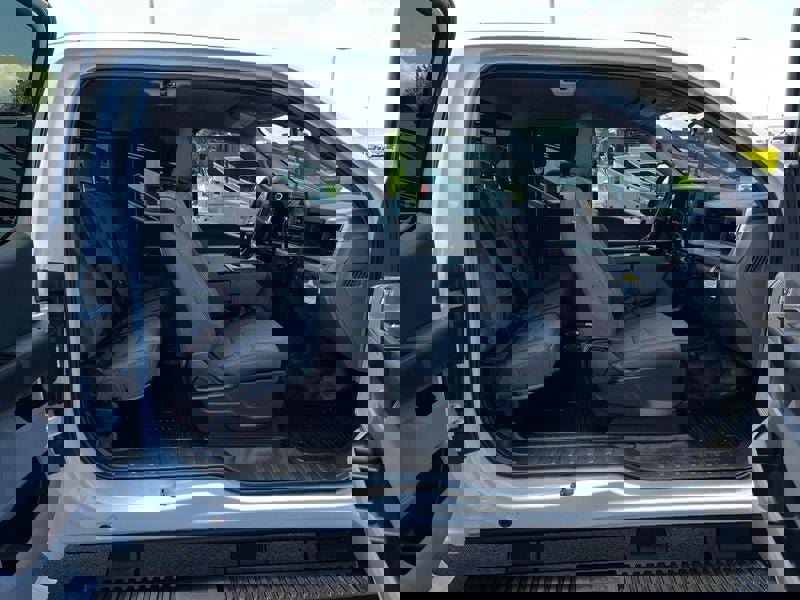 New 2025 Ford F250 XL w/ FX4 Off-Road Package image 4