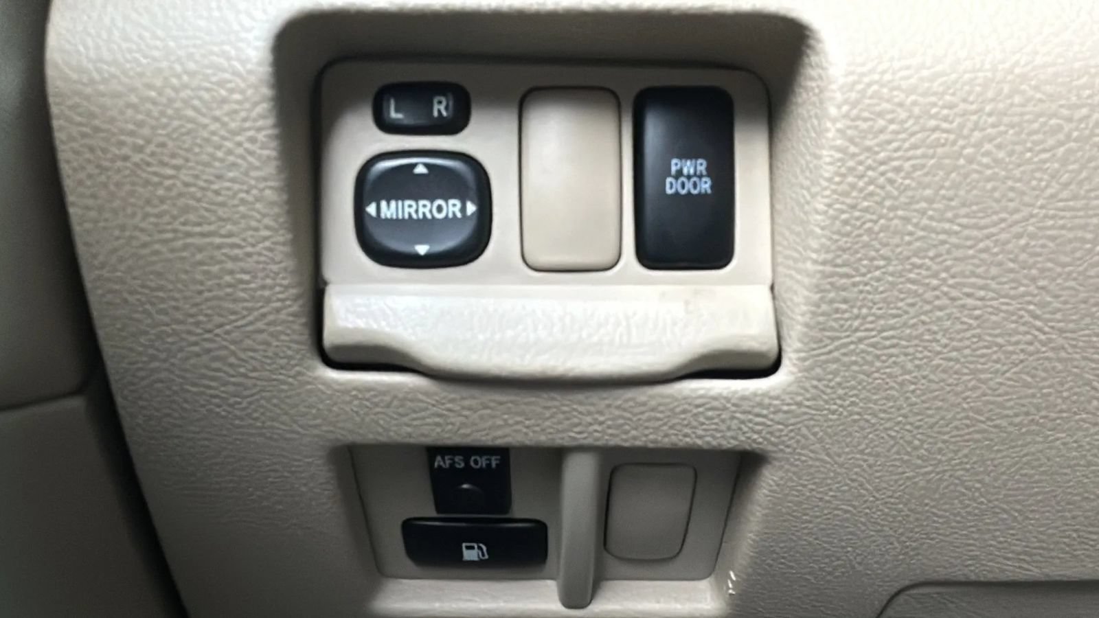 Used 2006 Lexus RX 400h AWD image 29