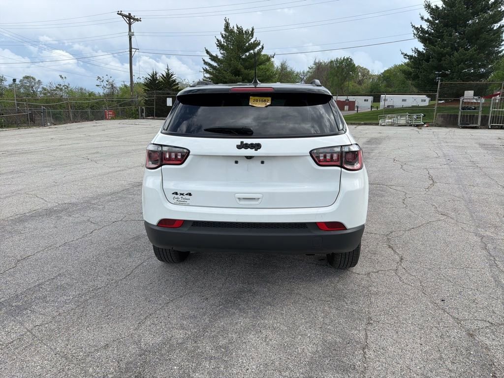 Used 2023 Jeep Compass Altitude image 6