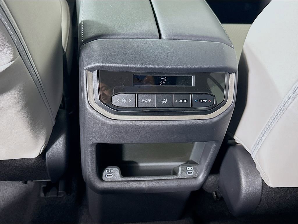 New 2026 Lexus TX 350 AWD image 18