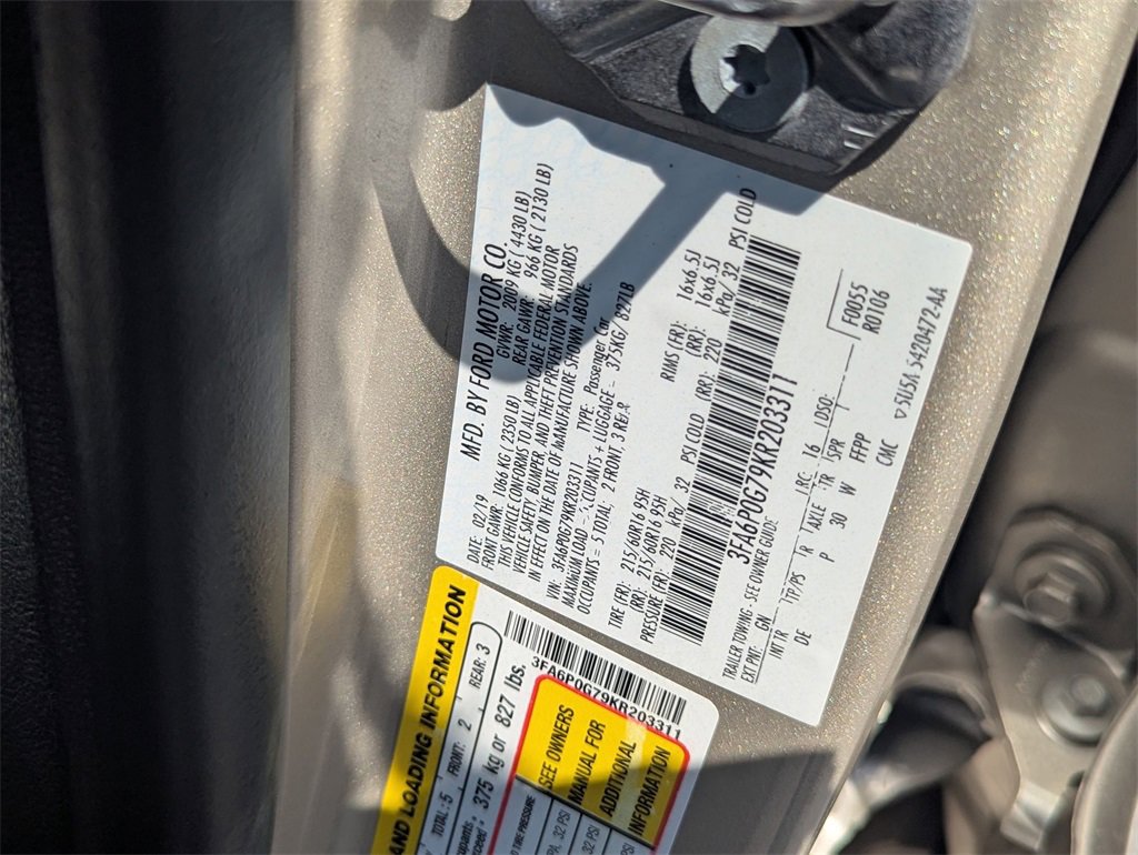 Used 2019 Ford Fusion S image 28