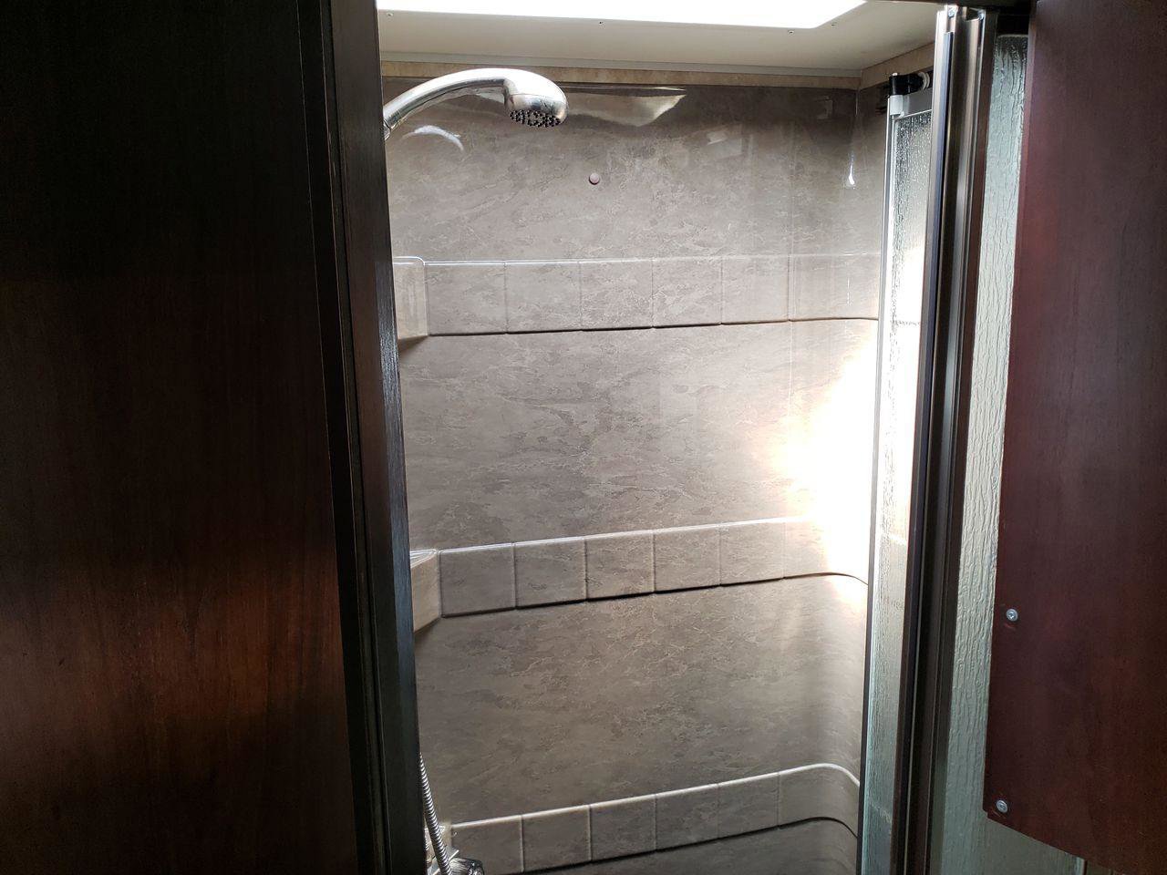 Used 2008 Freightliner Sprinter 3500 image 29