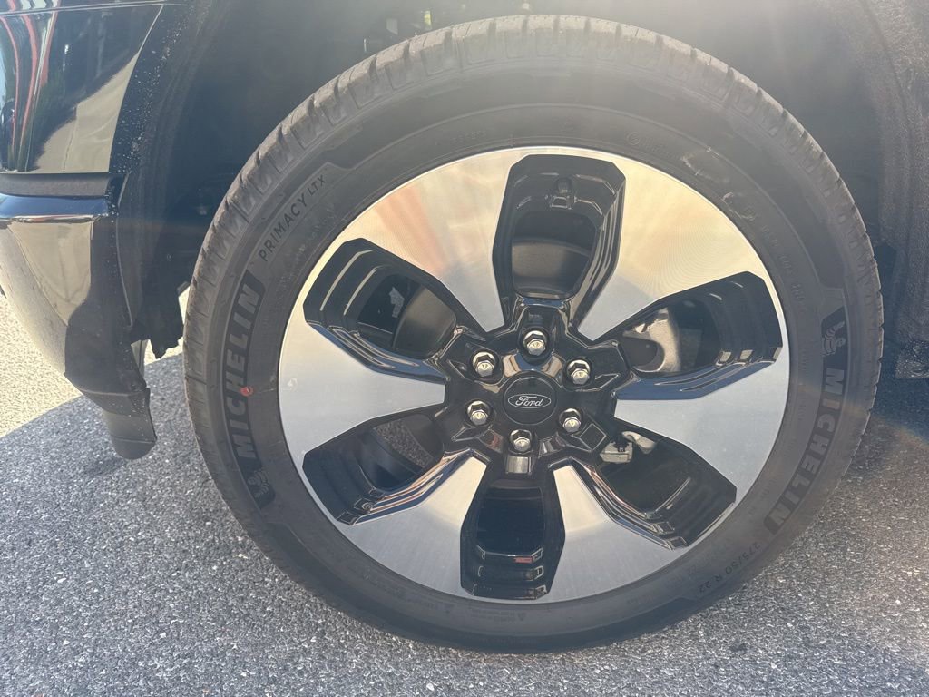New 2025 Ford F150 Lightning Platinum image 10