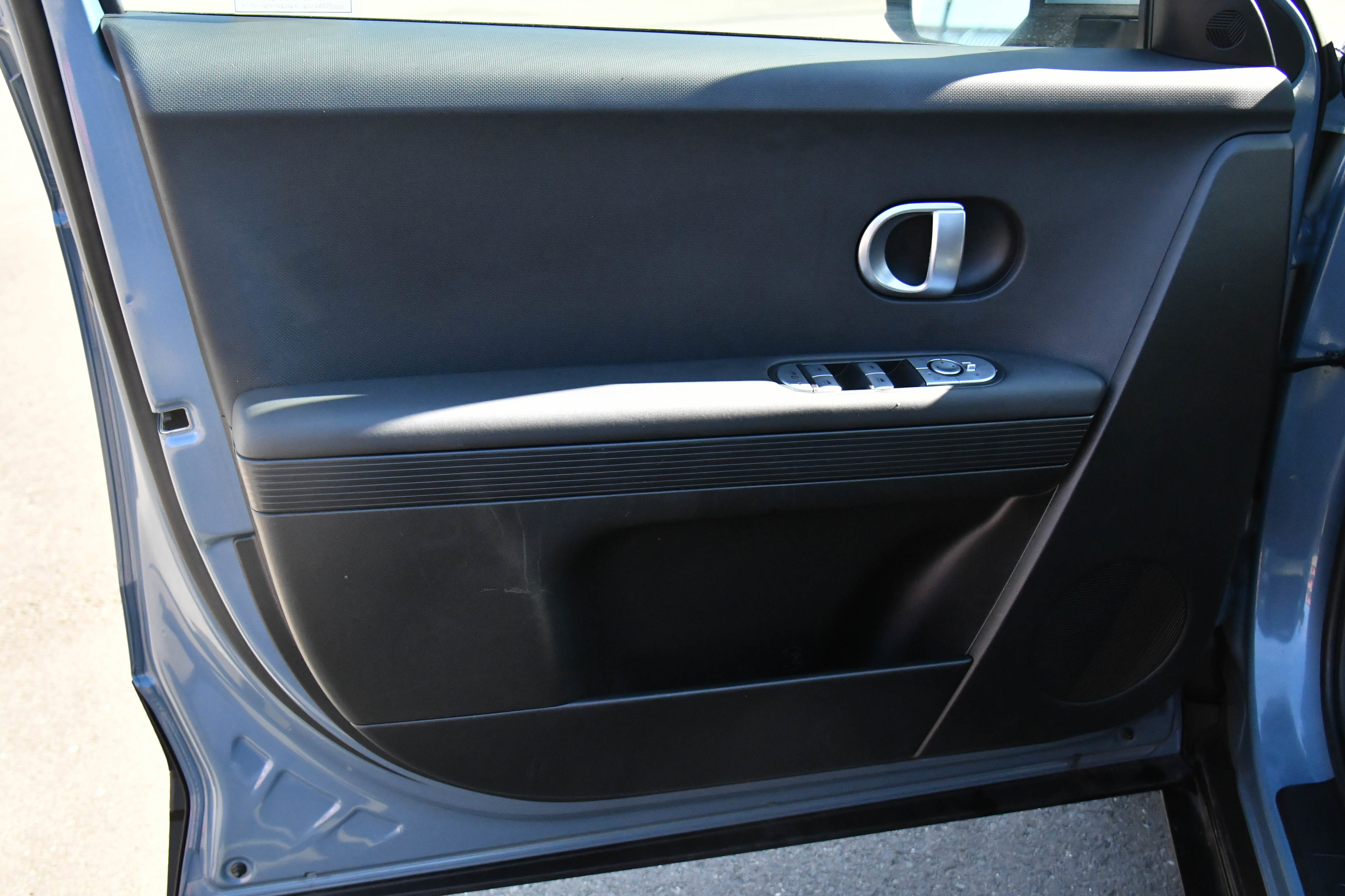 Used 2024 Hyundai Ioniq 5 SE image 14