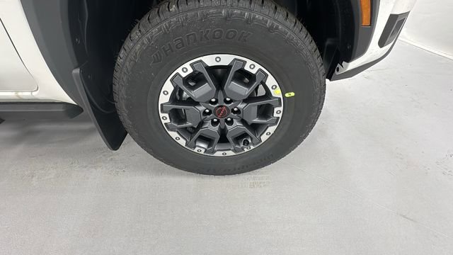 New 2026 Nissan Frontier PRO-4X w/ Pro-4x Convenience Package image 9