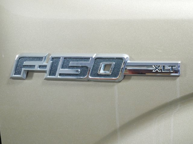 Used 2013 Ford F150 XLT w/ Luxury Equipment Group AWD/4WD image 9