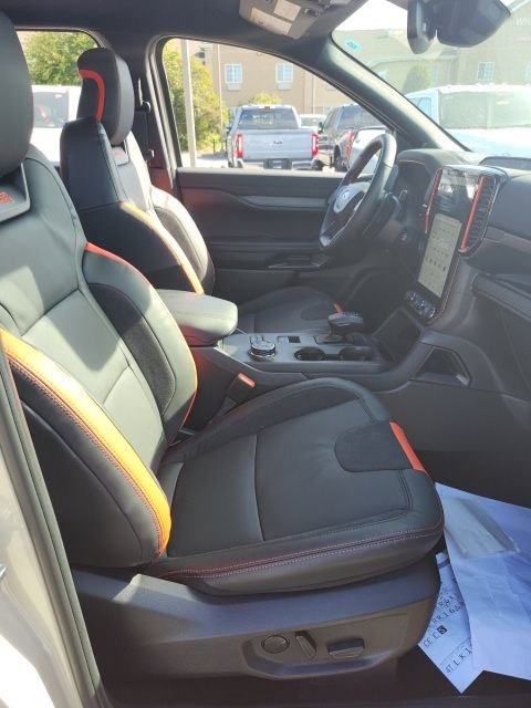 New 2025 Ford Ranger Raptor image 18