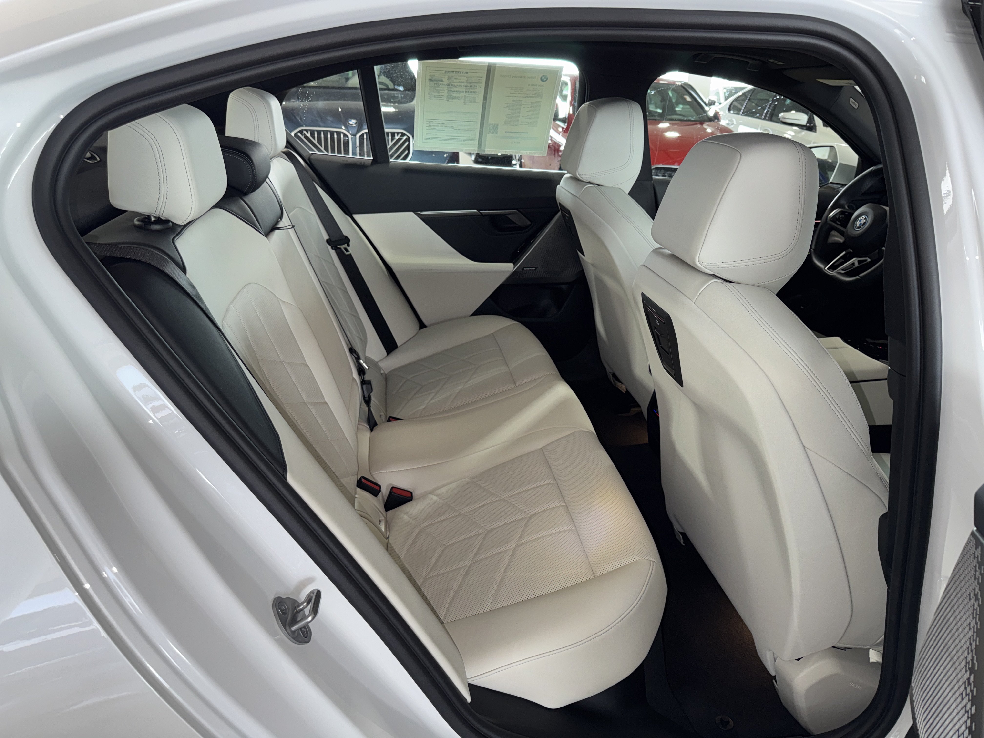Used 2026 BMW i5 eDrive40 RWD image 12