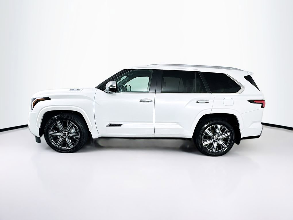 Used 2024 Toyota Sequoia Capstone image 6