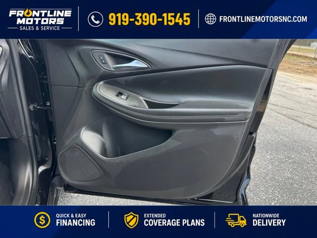 Used 2022 Buick Encore GX Essence w/ Experience Buick Package FWD image 11