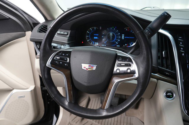 Used 2020 Cadillac Escalade Luxury image 44