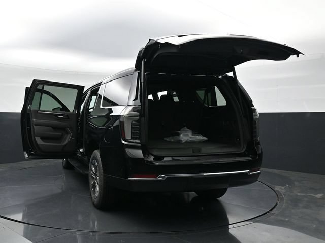New 2026 Chevrolet Suburban LT w/ Comfort Package AWD/4WD image 57