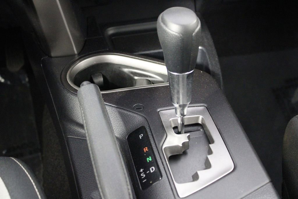 Used 2017 Toyota RAV4 XLE image 36