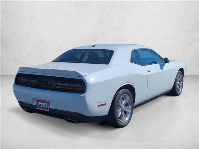 Used 2021 Dodge Challenger SXT RWD image 5