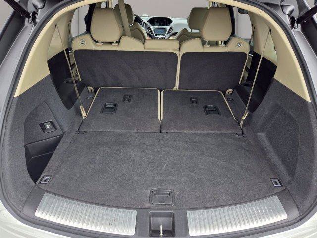 Used 2020 Acura MDX FWD image 16