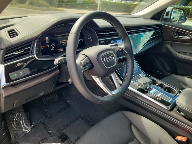 Certified 2023 Audi Q8 Premium Plus w/ Premium Plus Package image 17