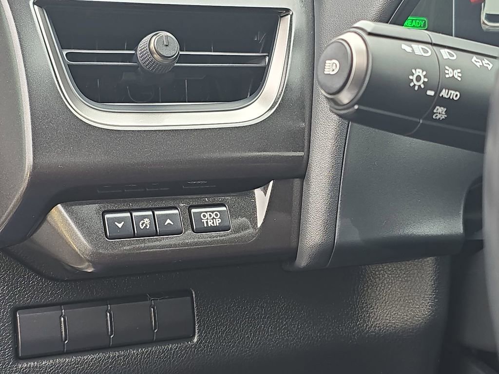 Used 2020 Lexus UX 250h w/ Premium Package image 25