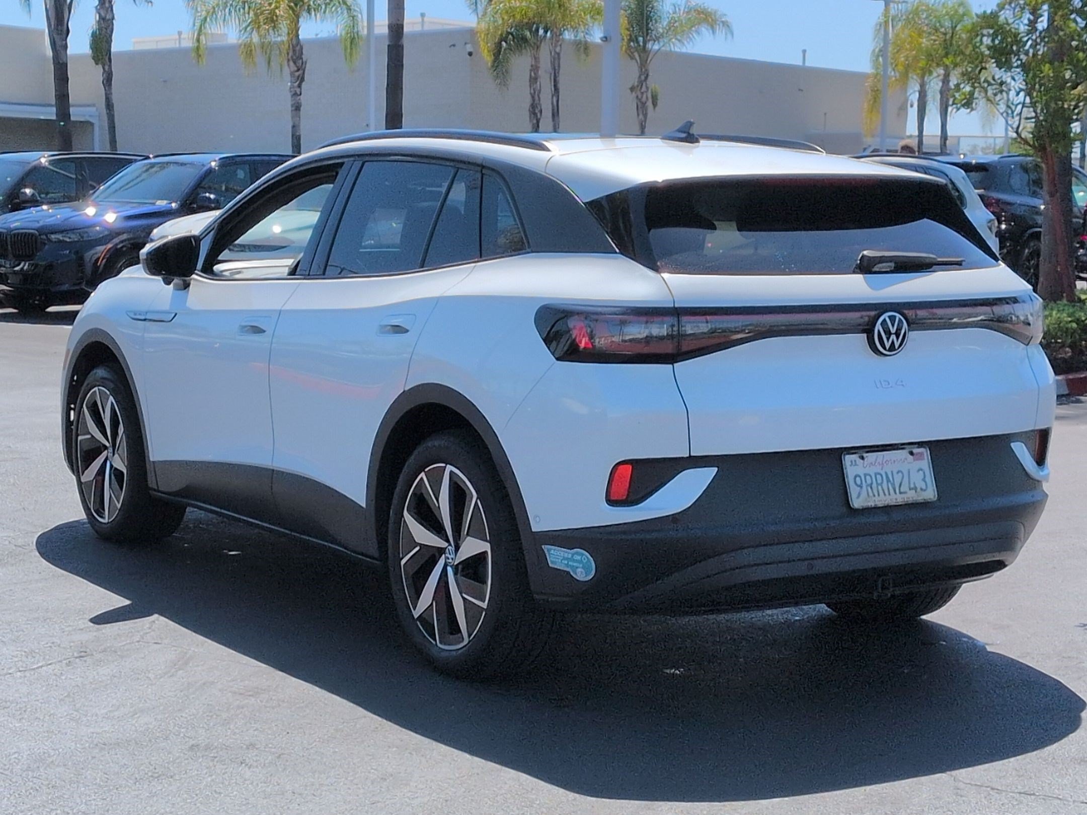 Used 2023 Volkswagen ID.4 Pro S AWD/4WD image 8