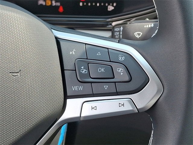 New 2025 Volkswagen Taos S image 19