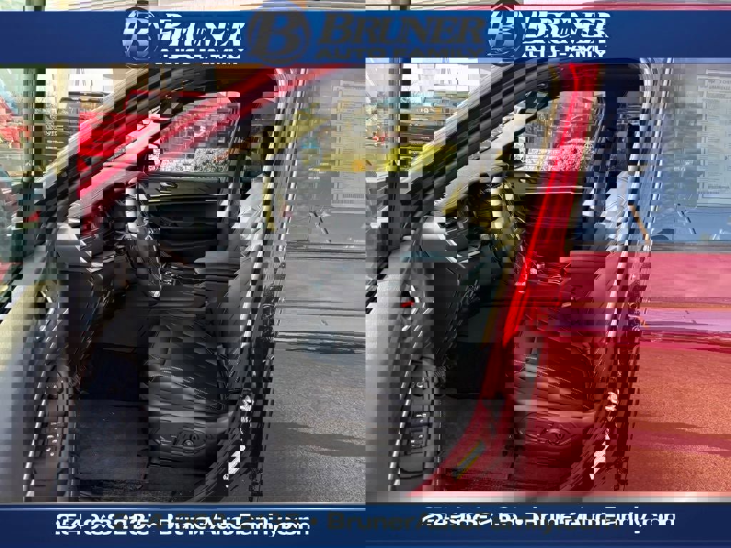 New 2025 Jeep Grand Cherokee Limited w/ Black Appearance Package image 23