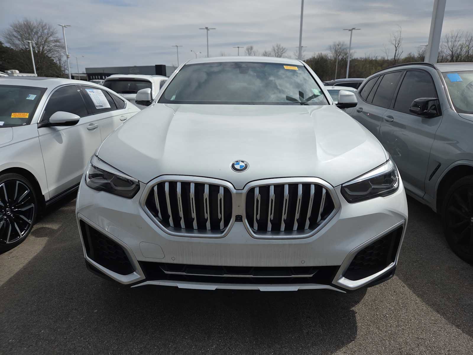 Used 2023 BMW X6 xDrive40i w/ Premium Package image 8