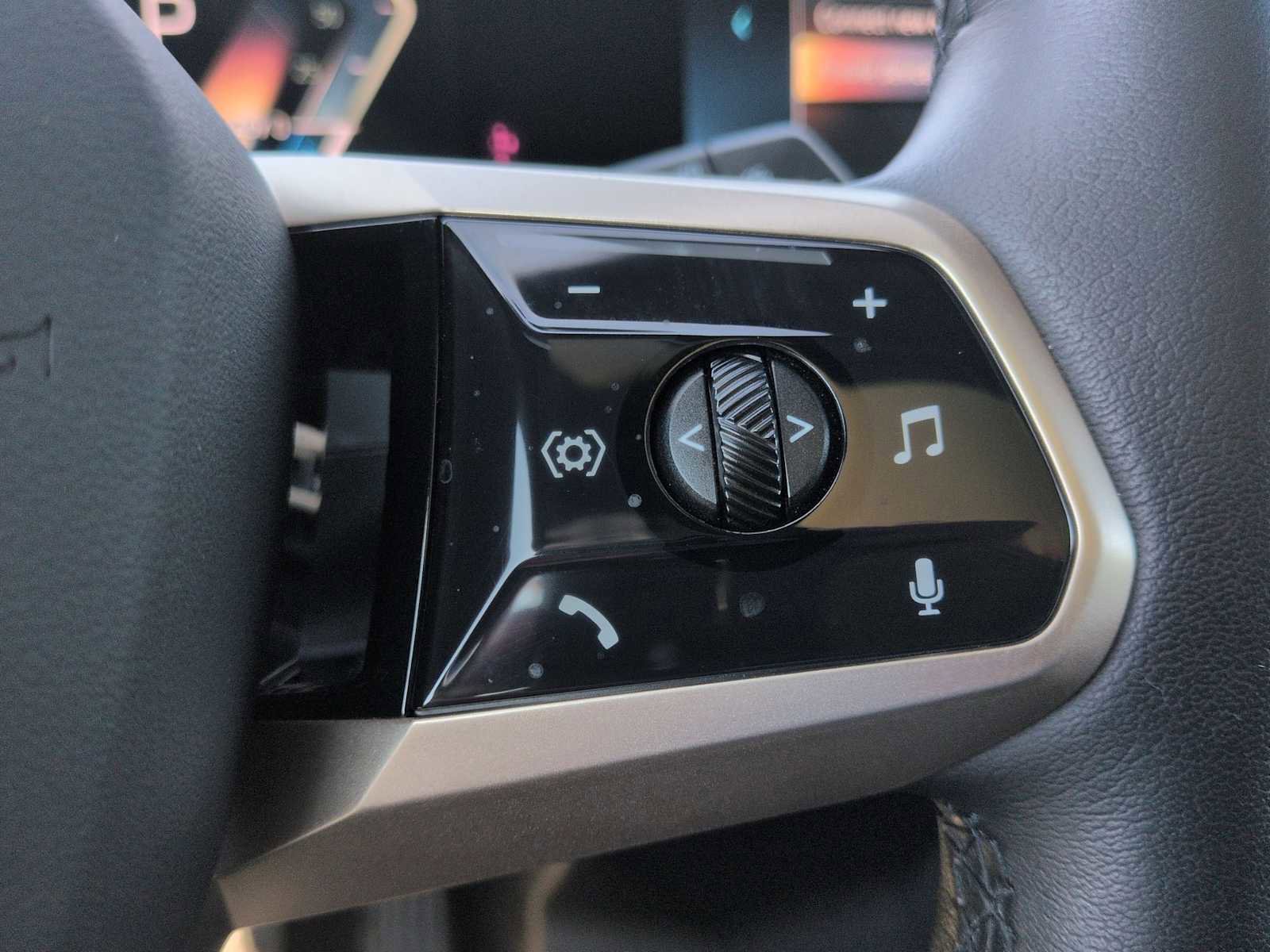 Certified 2024 BMW iX xDrive50 w/ Premium Package image 26