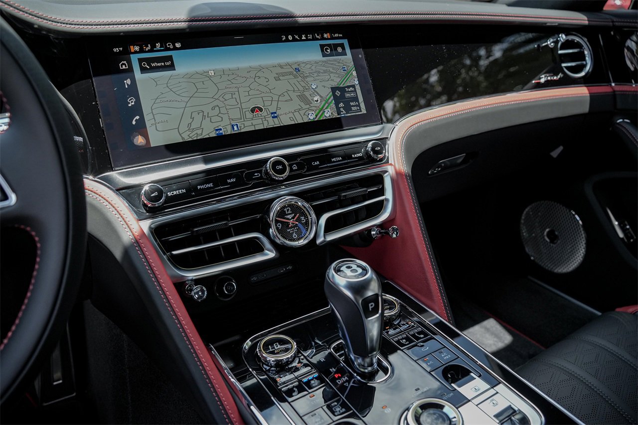 New 2025 Bentley Flying Spur Plug-In Hybrid image 28