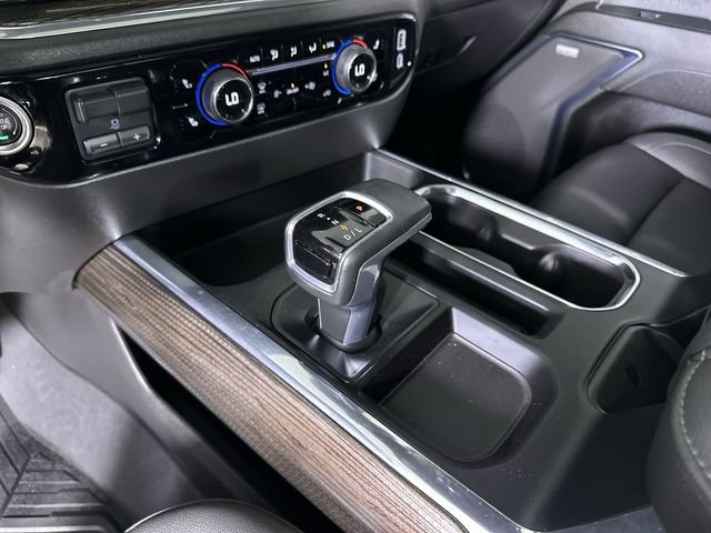 Used 2025 Chevrolet Silverado 1500 LT Trail Boss w/ Convenience Package II AWD/4WD image 16