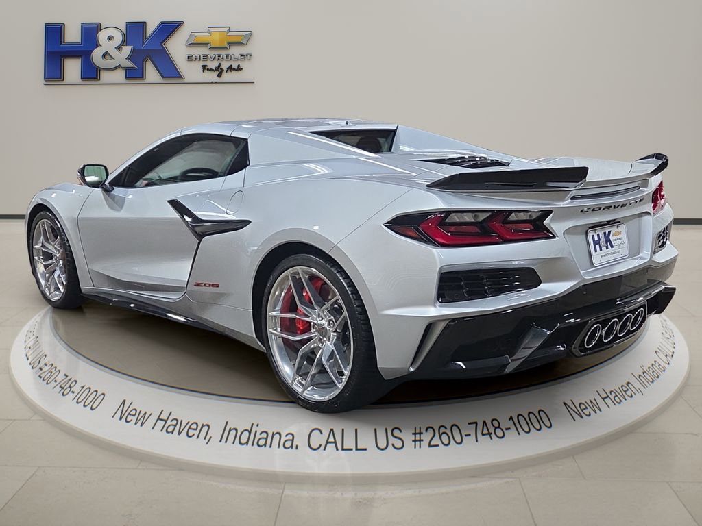 New 2026 Chevrolet Corvette Z06 RWD image 10