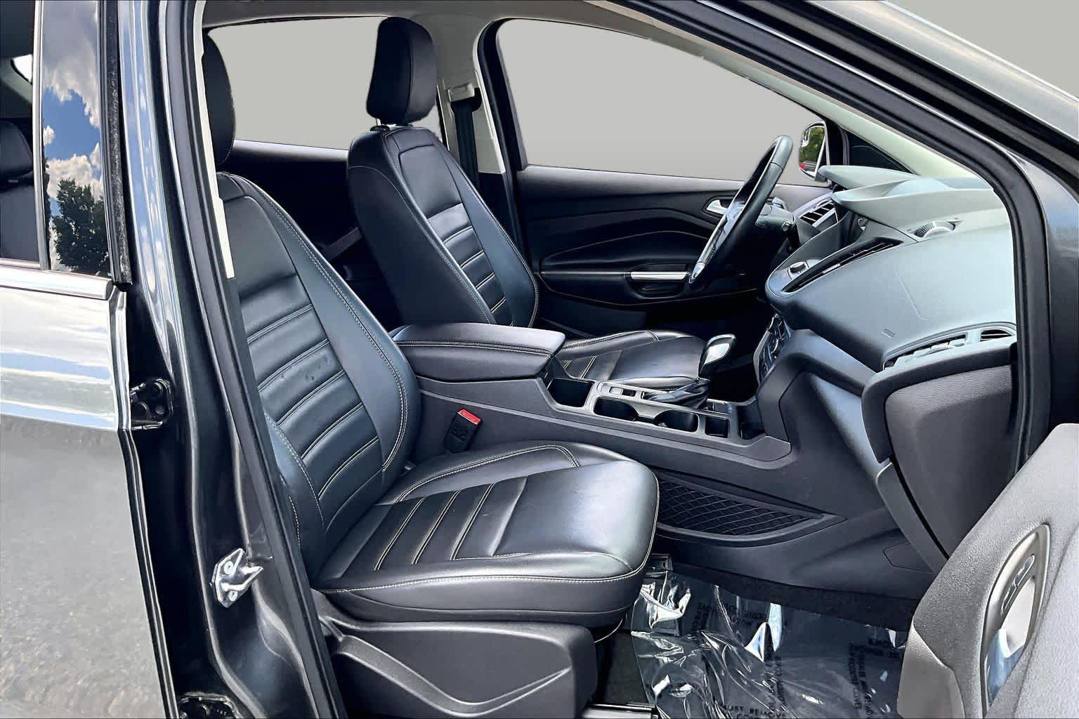 Used 2019 Ford Escape SEL AWD/4WD image 9