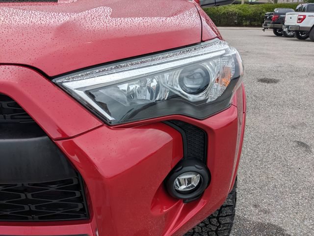 Used 2021 Toyota 4Runner TRD Off-Road Premium AWD/4WD image 9