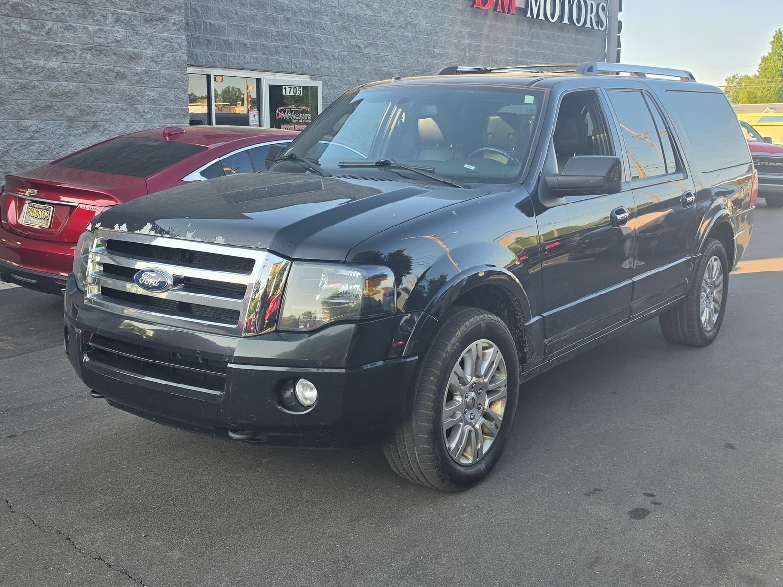 Used 2012 Ford Expedition EL Limited AWD/4WD image 2