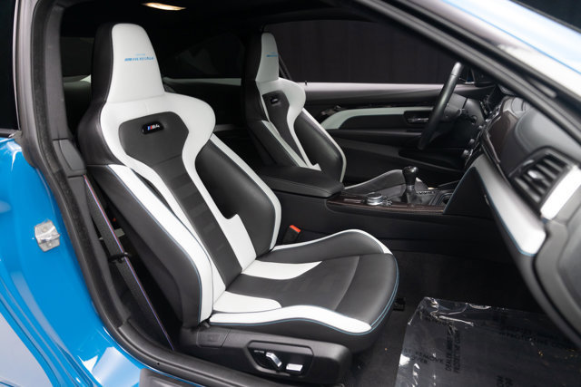 Used 2020 BMW M4 Coupe w/ Competition Package RWD image 11