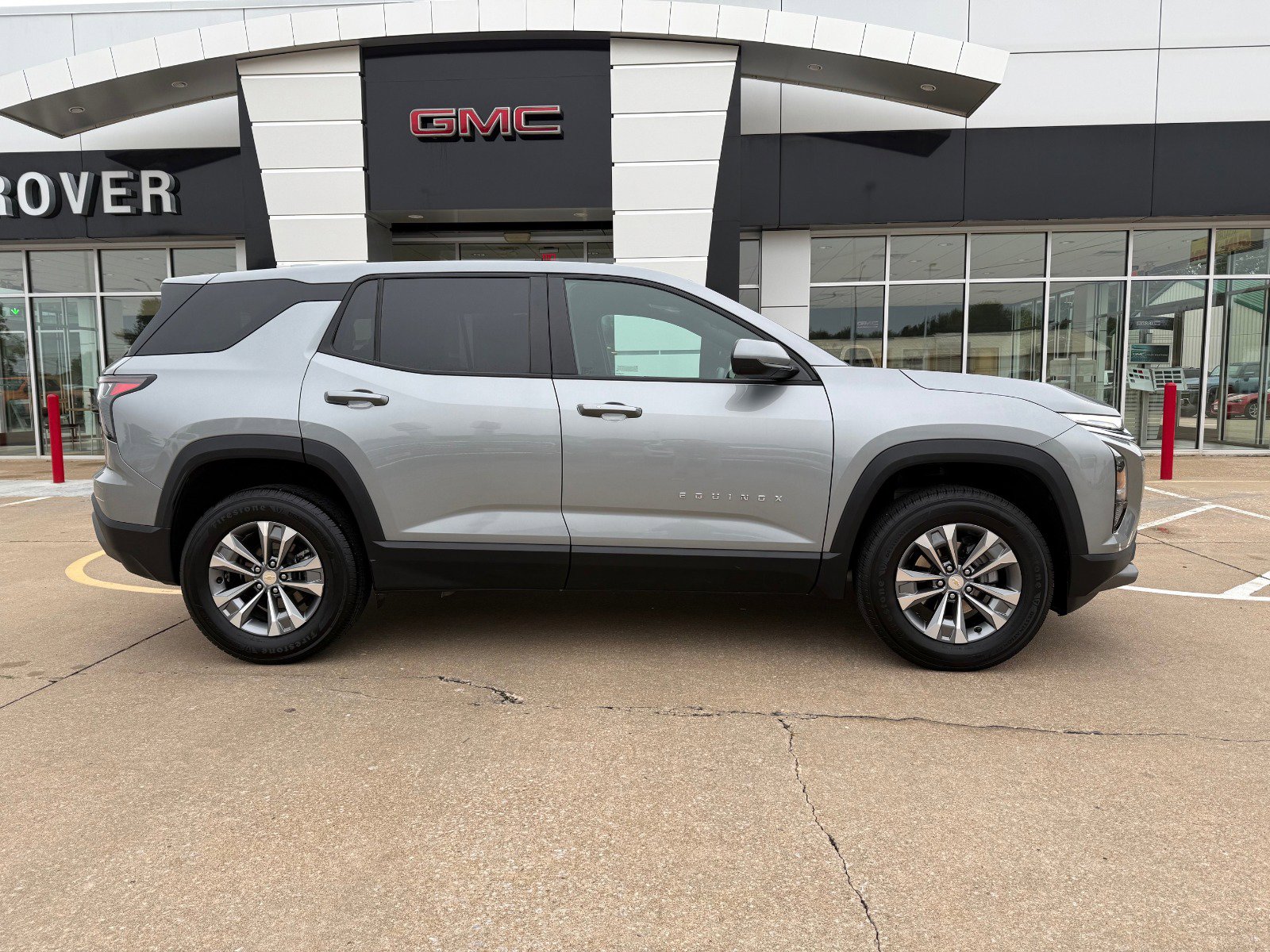 Certified 2025 Chevrolet Equinox LT image 3