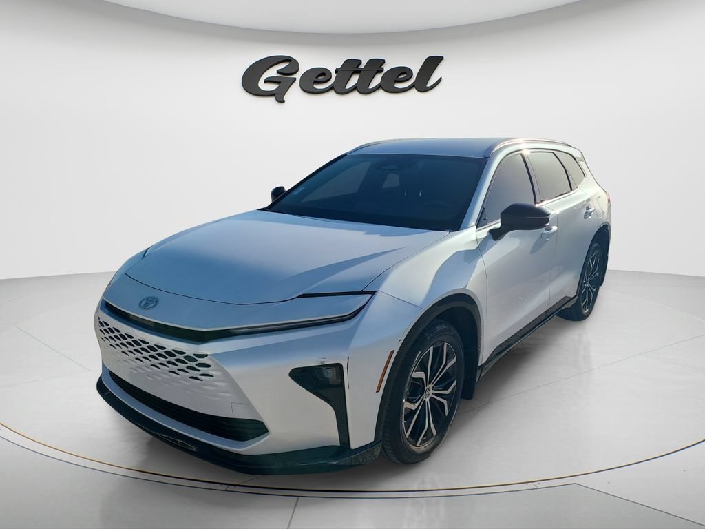 Certified 2025 Toyota Crown Signia