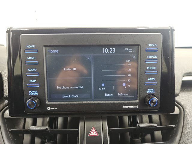 Used 2021 Toyota RAV4 XLE AWD/4WD image 25
