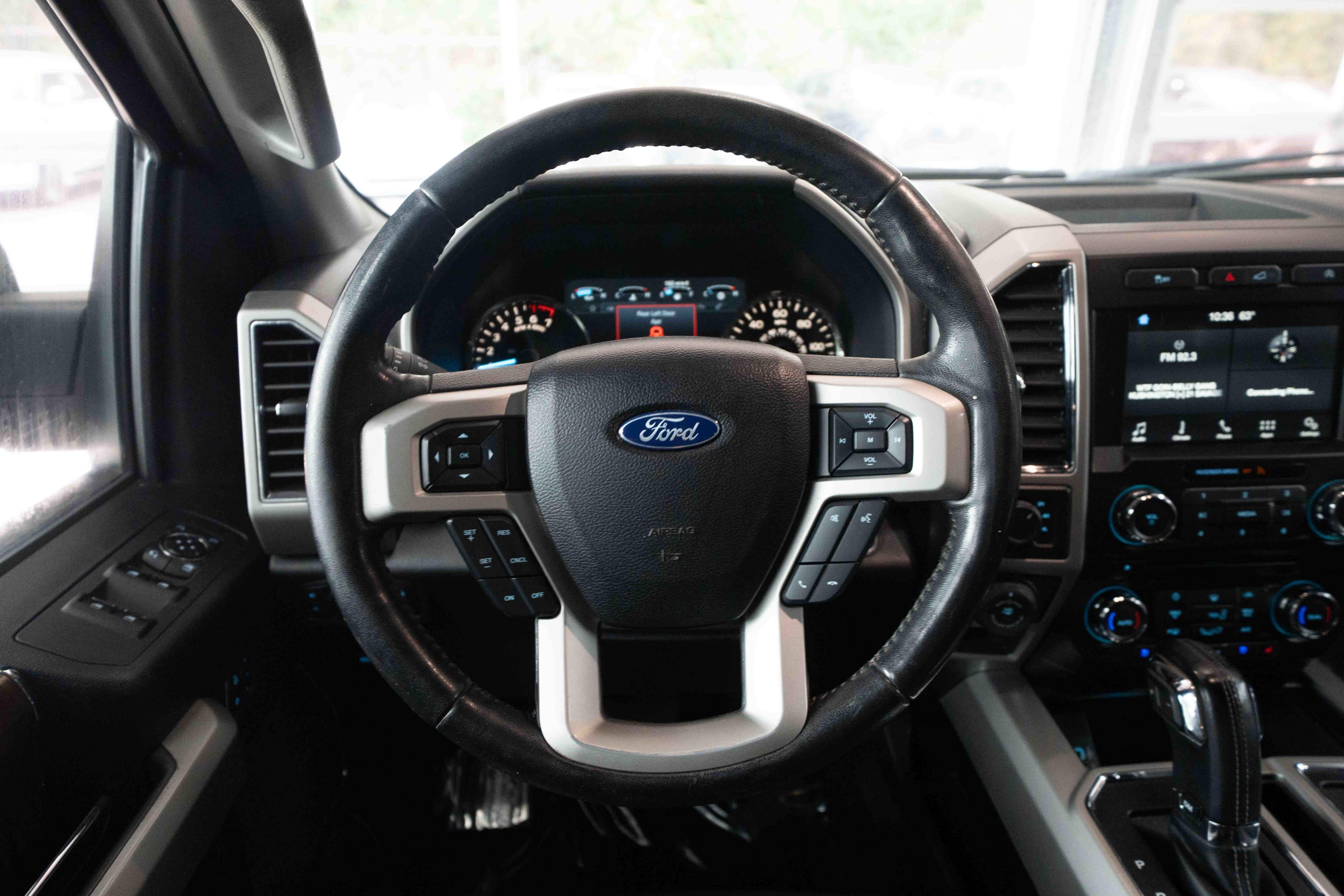 Used 2018 Ford F150 Lariat w/ Trailer Tow Package AWD/4WD image 20