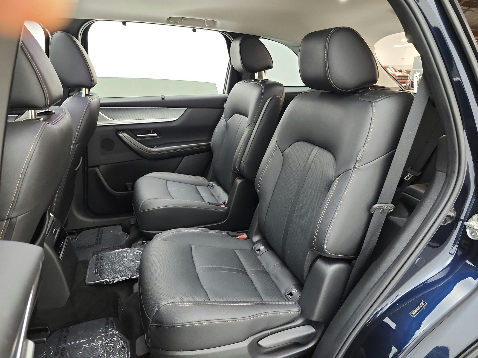 Used 2024 MAZDA CX-90 Plug-In Hybrid w/ Preferred AWD/4WD image 15