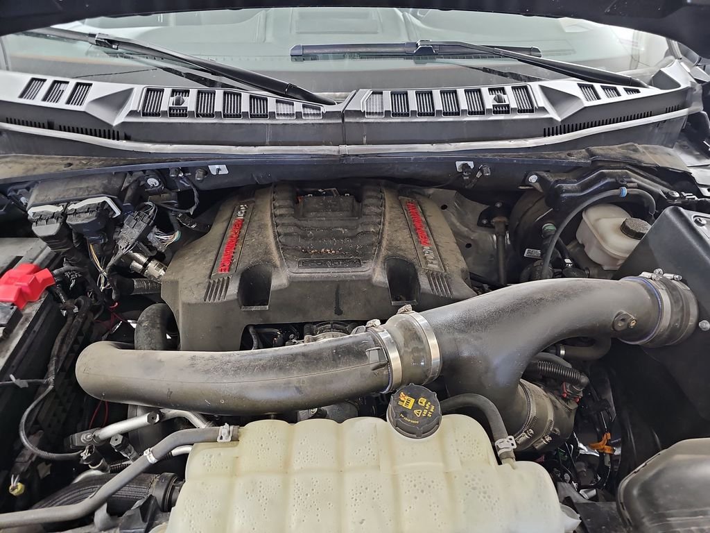 Used 2020 Ford F150 Raptor w/ Equipment Group 802A Luxury AWD/4WD image 31