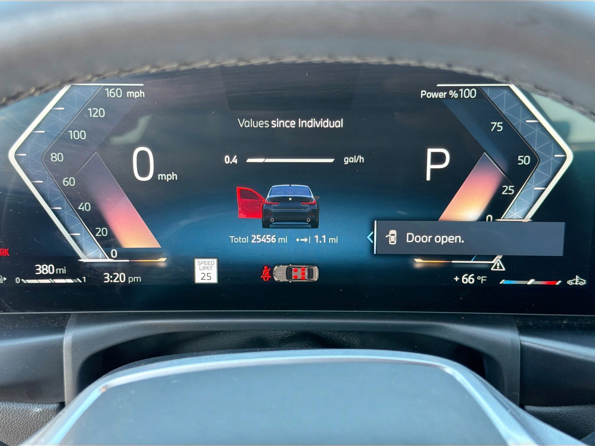 Used 2025 BMW 330i Sedan image 40